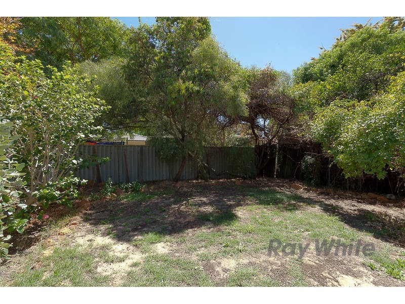 18A Hutchings Way, Kardinya WA 6163