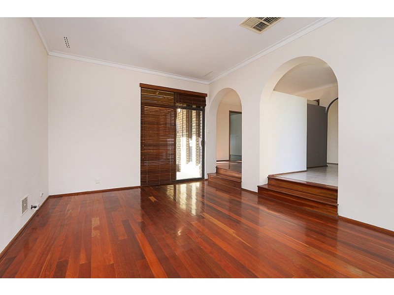 12 Kidson Street, Kardinya WA 6163