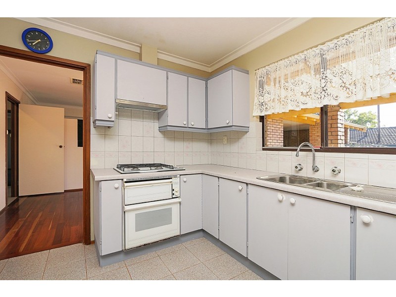 12 Kidson Street, Kardinya WA 6163