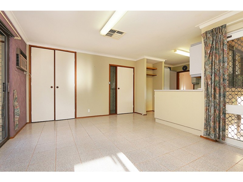 12 Kidson Street, Kardinya WA 6163