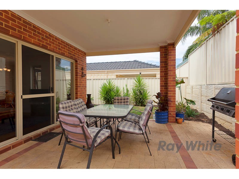 3B Capper Place, Kardinya WA 6163