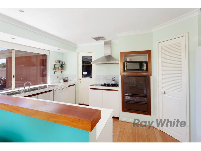 1 Bowman Court, Kardinya WA 6163