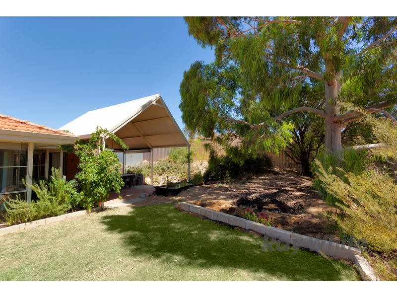 1 Bowman Court, Kardinya WA 6163