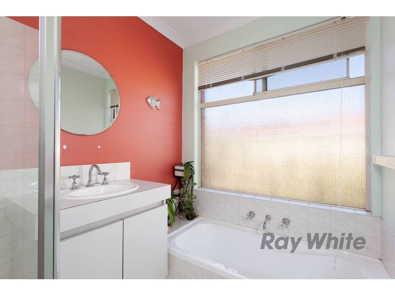 1 Bowman Court, Kardinya WA 6163