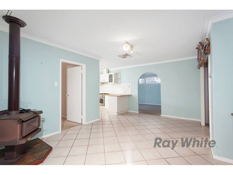 1 Ochiltree Way, Kardinya WA 6163