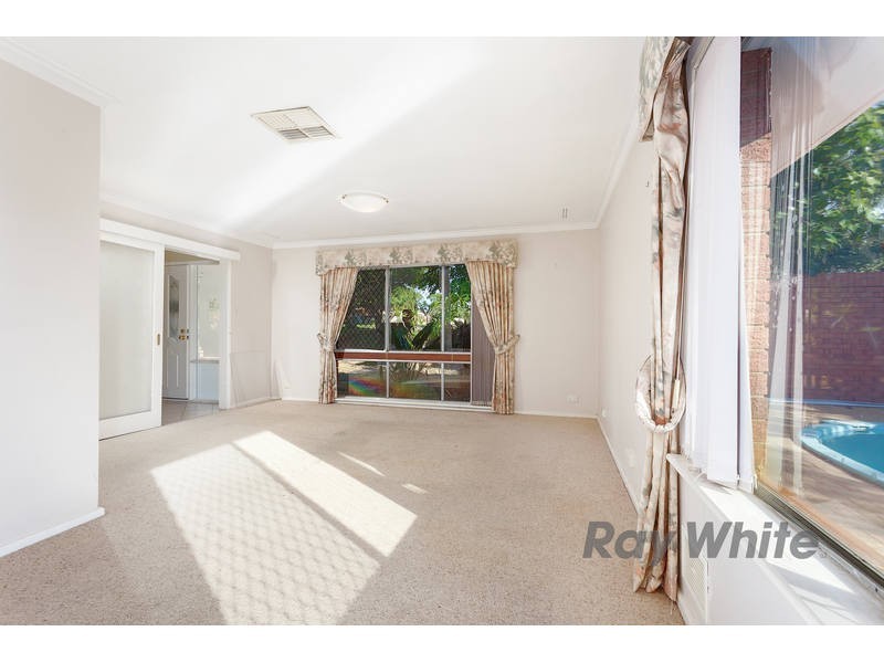 1 Ochiltree Way, Kardinya WA 6163