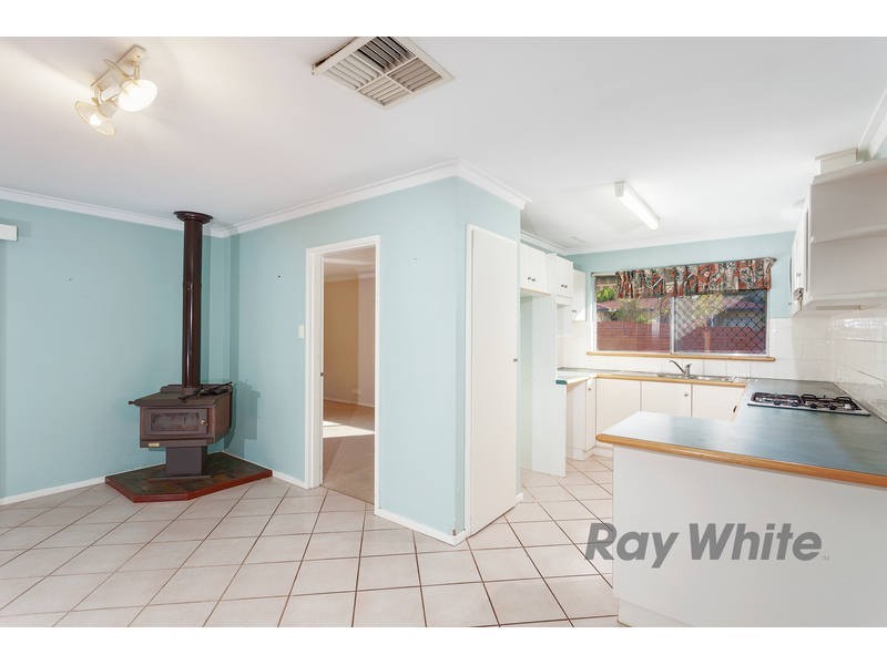 1 Ochiltree Way, Kardinya WA 6163