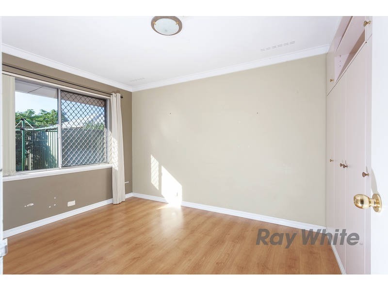 1 Ochiltree Way, Kardinya WA 6163