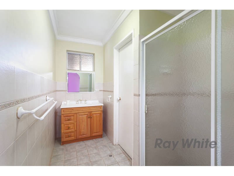 1 Ochiltree Way, Kardinya WA 6163