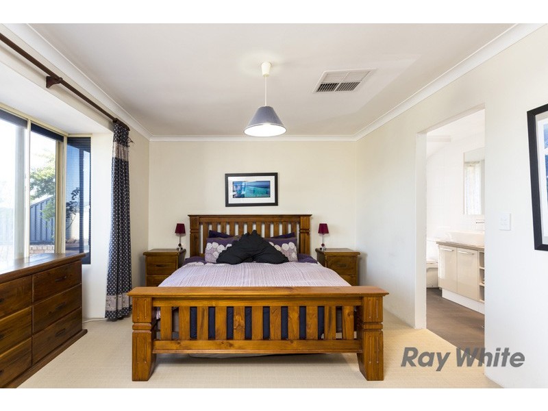 37 Merrifield Circle, Leeming WA 6149