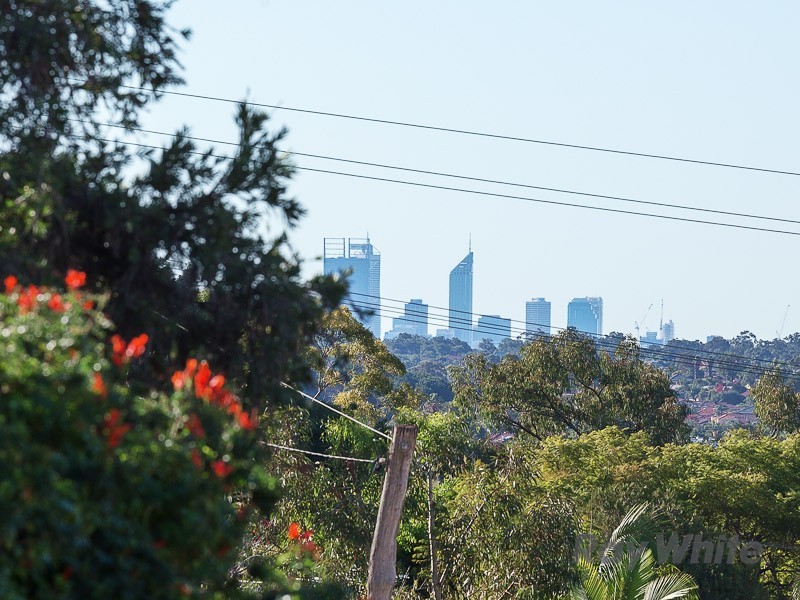 71 McBeth Way, Kardinya WA 6163