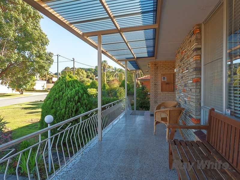 71 McBeth Way, Kardinya WA 6163