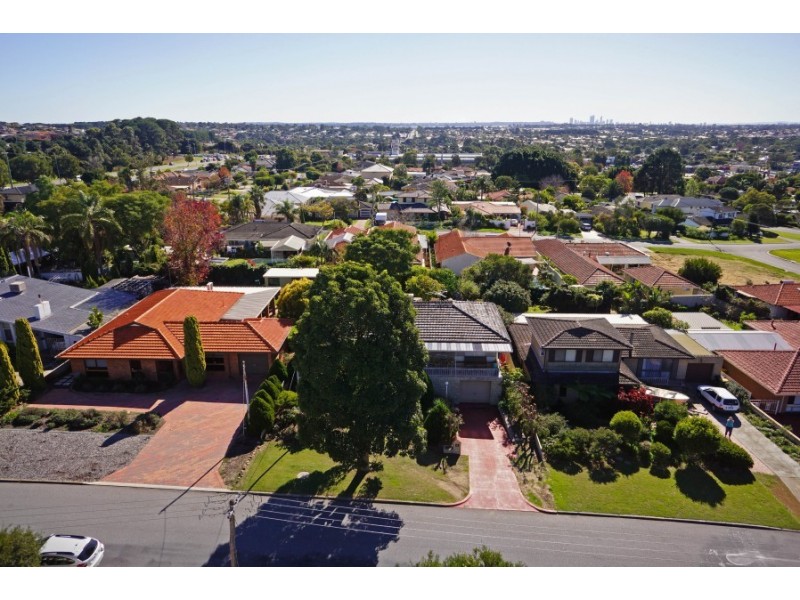 71 McBeth Way, Kardinya WA 6163