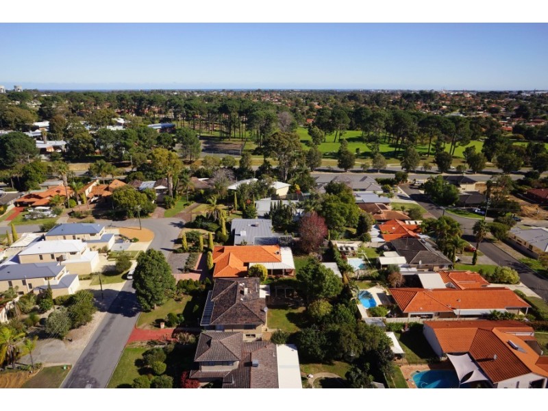 71 McBeth Way, Kardinya WA 6163