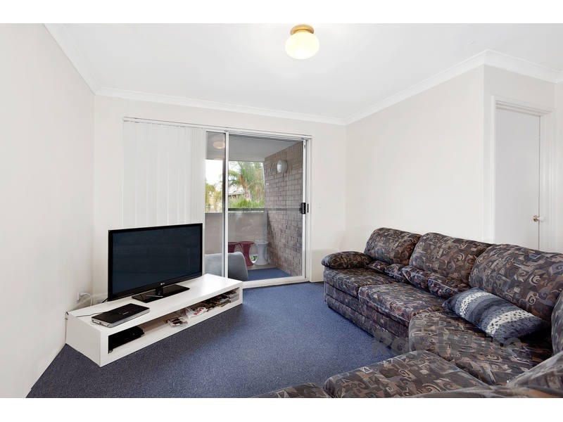 8/26 South Street, Kardinya WA 6163