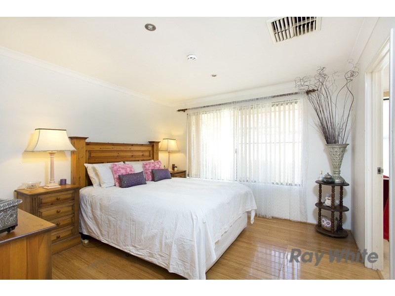 82 Brenchley Dr, Atwell WA 6164