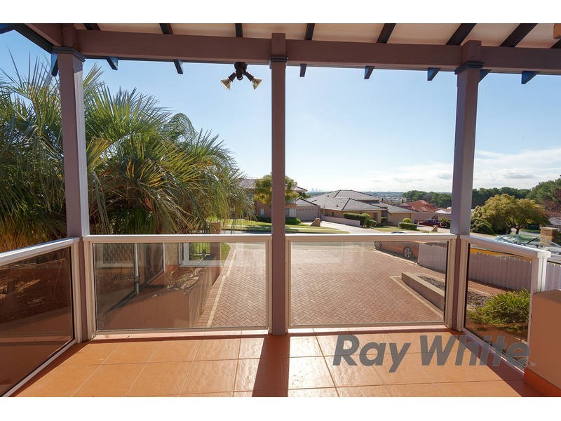 10 Riley Road, Kardinya WA 6163
