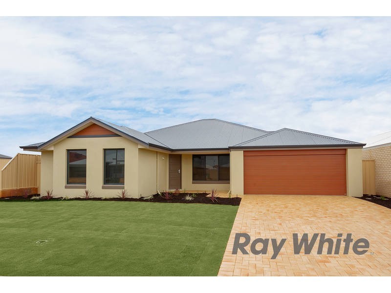 15 Neilson Street, Hammond Park WA 6164