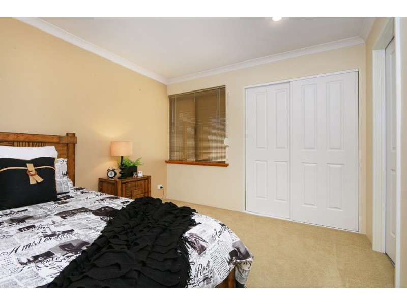 23 McGillivray Gardens, Winthrop WA 6150