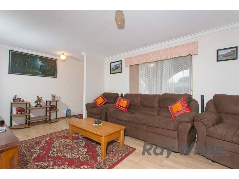 6 Sherwood Court, Armadale WA 6112