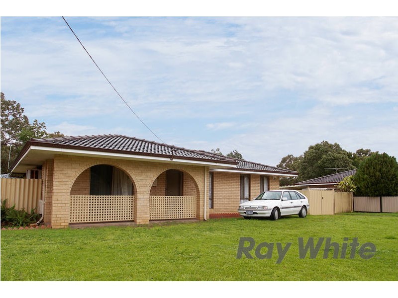 6 Sherwood Court, Armadale WA 6112