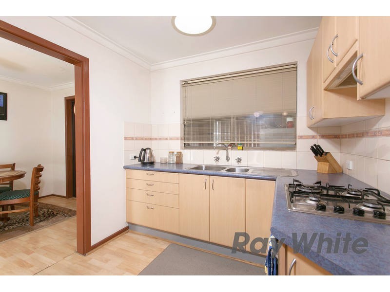 6 Sherwood Court, Armadale WA 6112