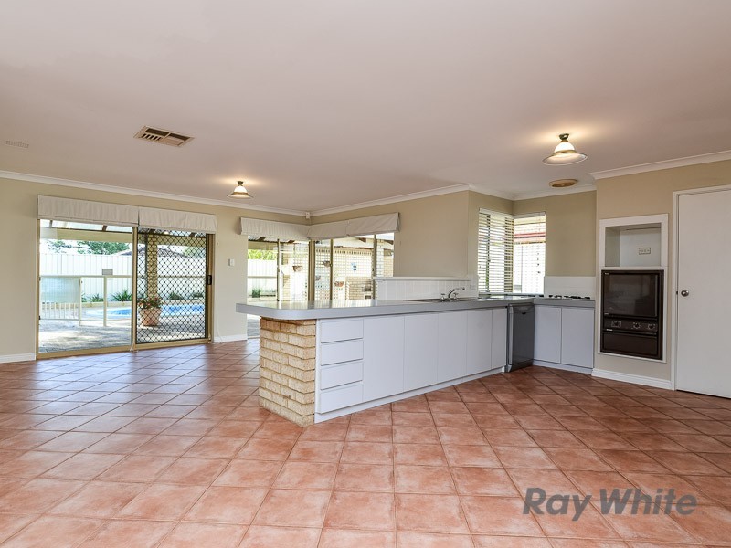 17 Style Court, Bibra Lake WA 6163