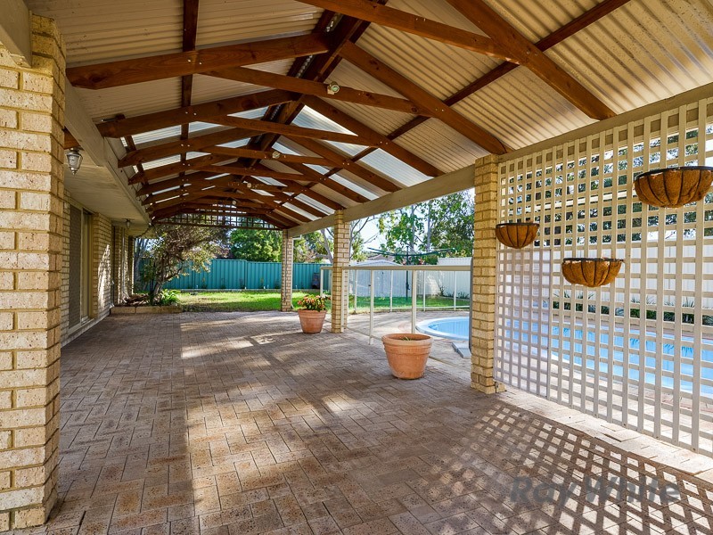 17 Style Court, Bibra Lake WA 6163