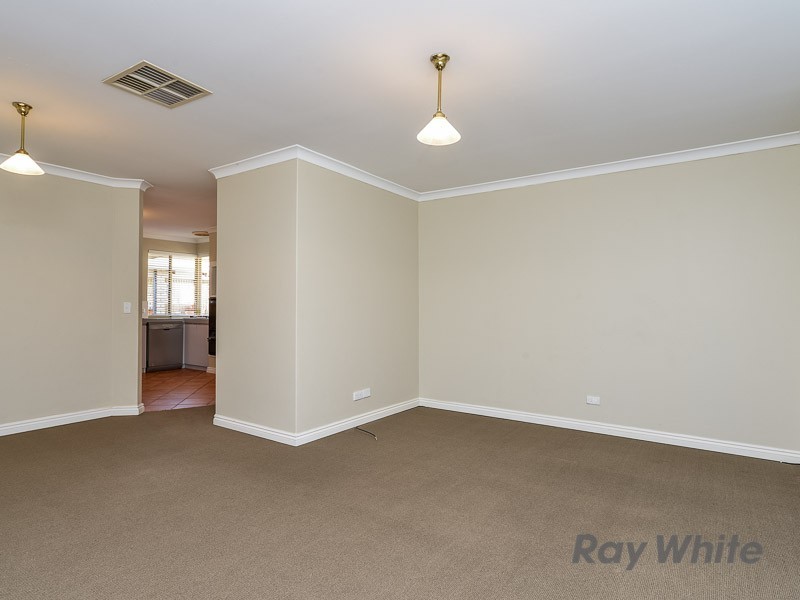 17 Style Court, Bibra Lake WA 6163