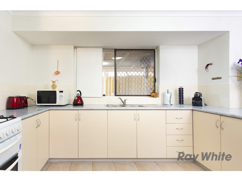 49a Hanrahan Loop, Kardinya WA 6163