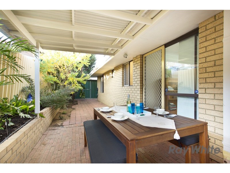 49a Hanrahan Loop, Kardinya WA 6163