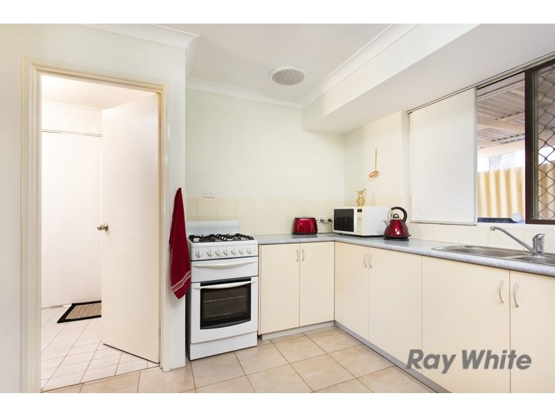 49a Hanrahan Loop, Kardinya WA 6163