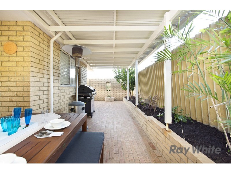 49a Hanrahan Loop, Kardinya WA 6163