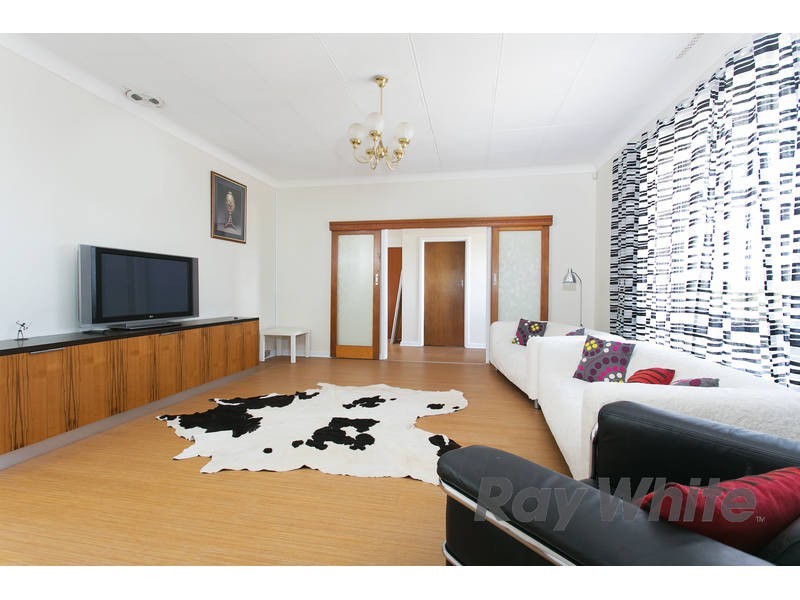 102 Leach Highway, Melville WA 6156