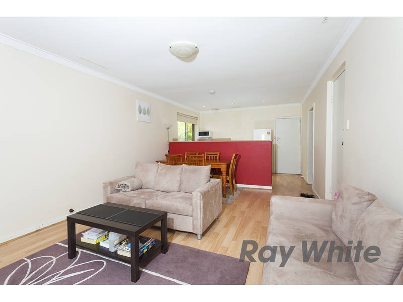 4b Ochiltree Way, Kardinya WA 6163