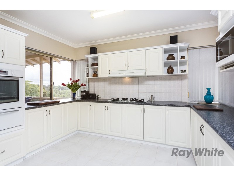 6 Sinclair Crescent, Winthrop WA 6150