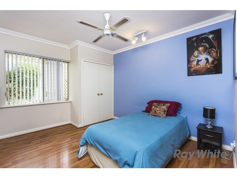 6 Sinclair Crescent, Winthrop WA 6150