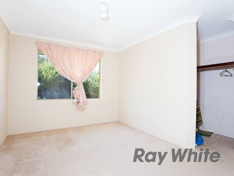 10 Harvey Crescent, Kardinya WA 6163