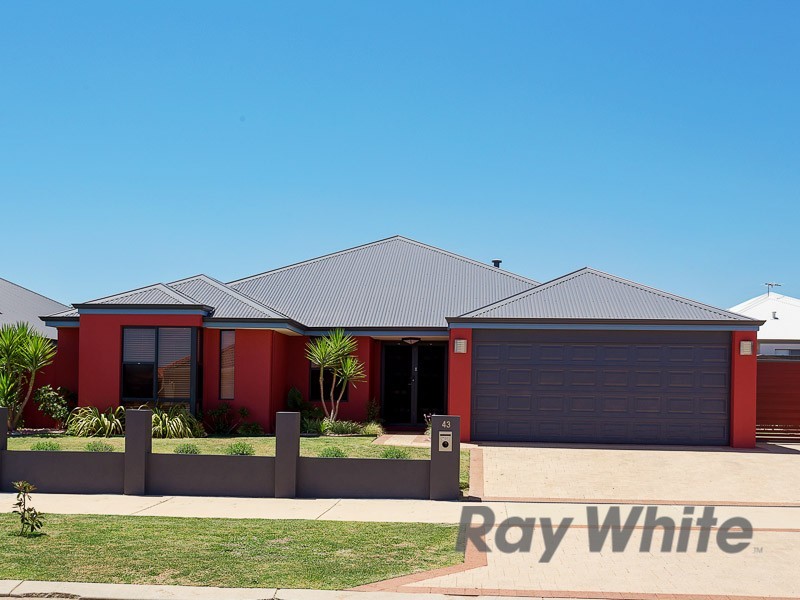43 West Churchill Avenue, Munster WA 6166