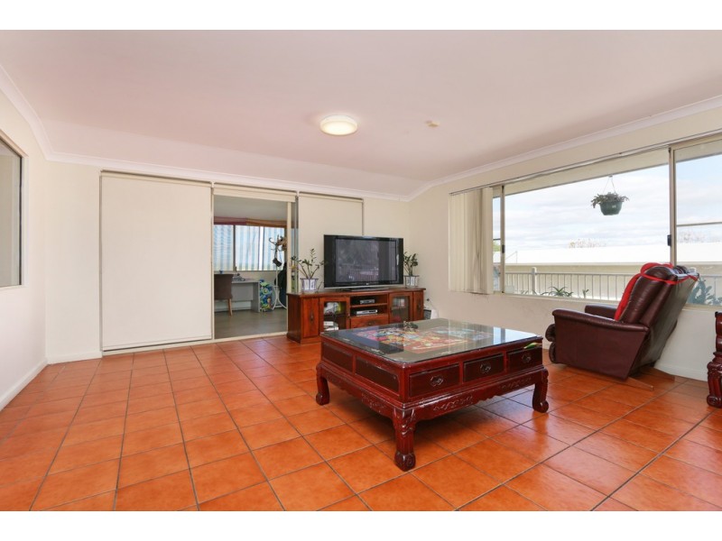 49 Garling Street, Kardinya WA 6163