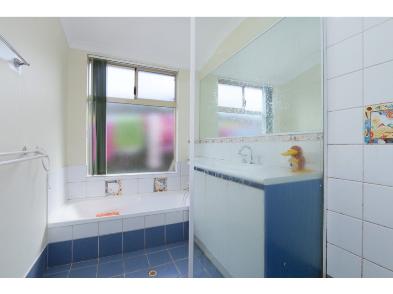 49 Garling Street, Kardinya WA 6163