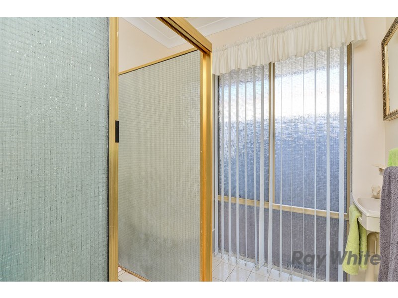 7 Gairdner Dr, Kardinya WA 6163