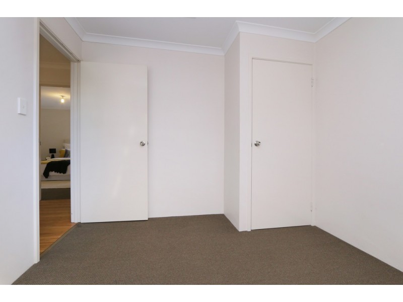 100B Gilbertson Road, Kardinya WA 6163