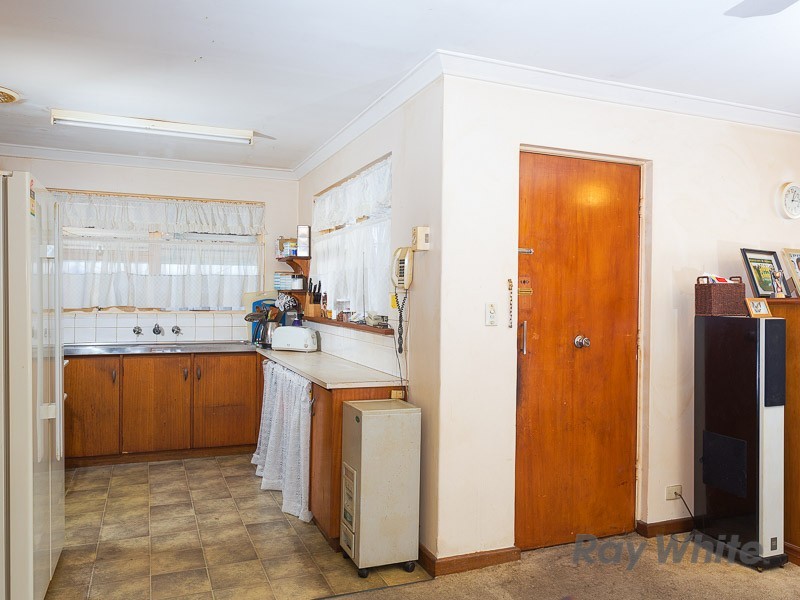 9b Bedwell Crescent, Booragoon WA 6154