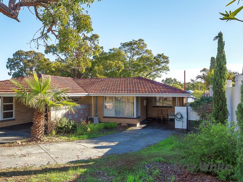 9b Bedwell Crescent, Booragoon WA 6154