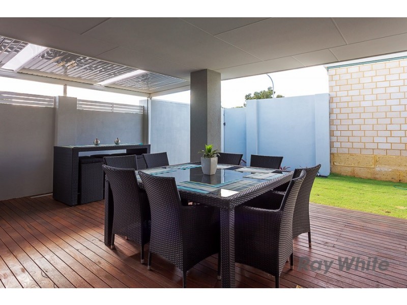 6 Sykes Place, Hamilton Hill WA 6163