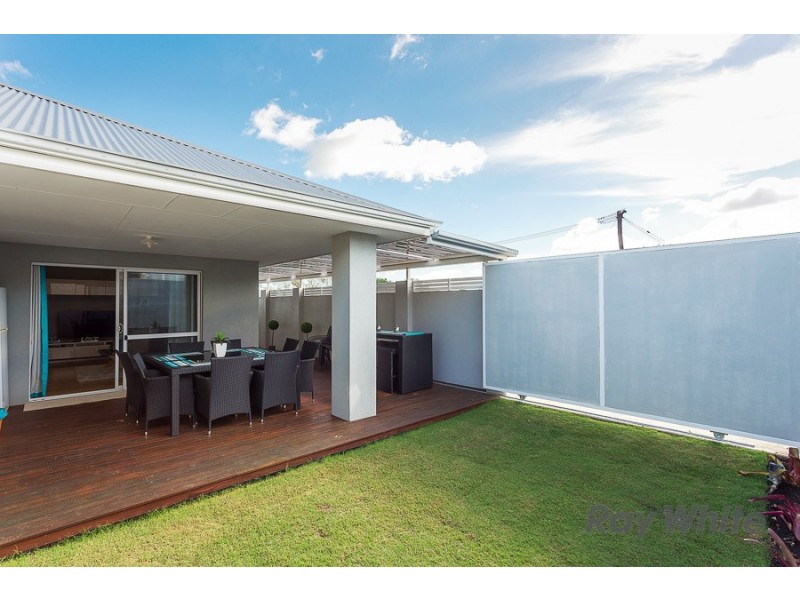 6 Sykes Place, Hamilton Hill WA 6163