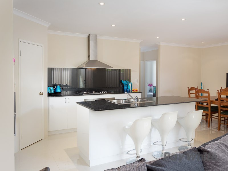 3A Tonkin Road, Hilton WA 6163