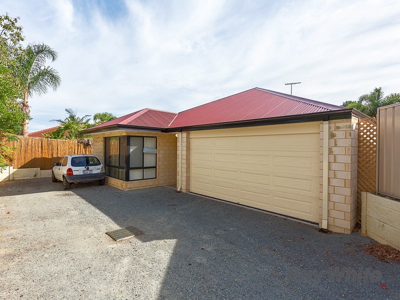 3A Tonkin Road, Hilton WA 6163