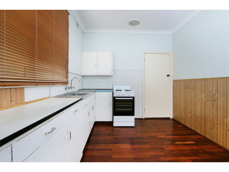 15 Romeo Road, Coolbellup WA 6163